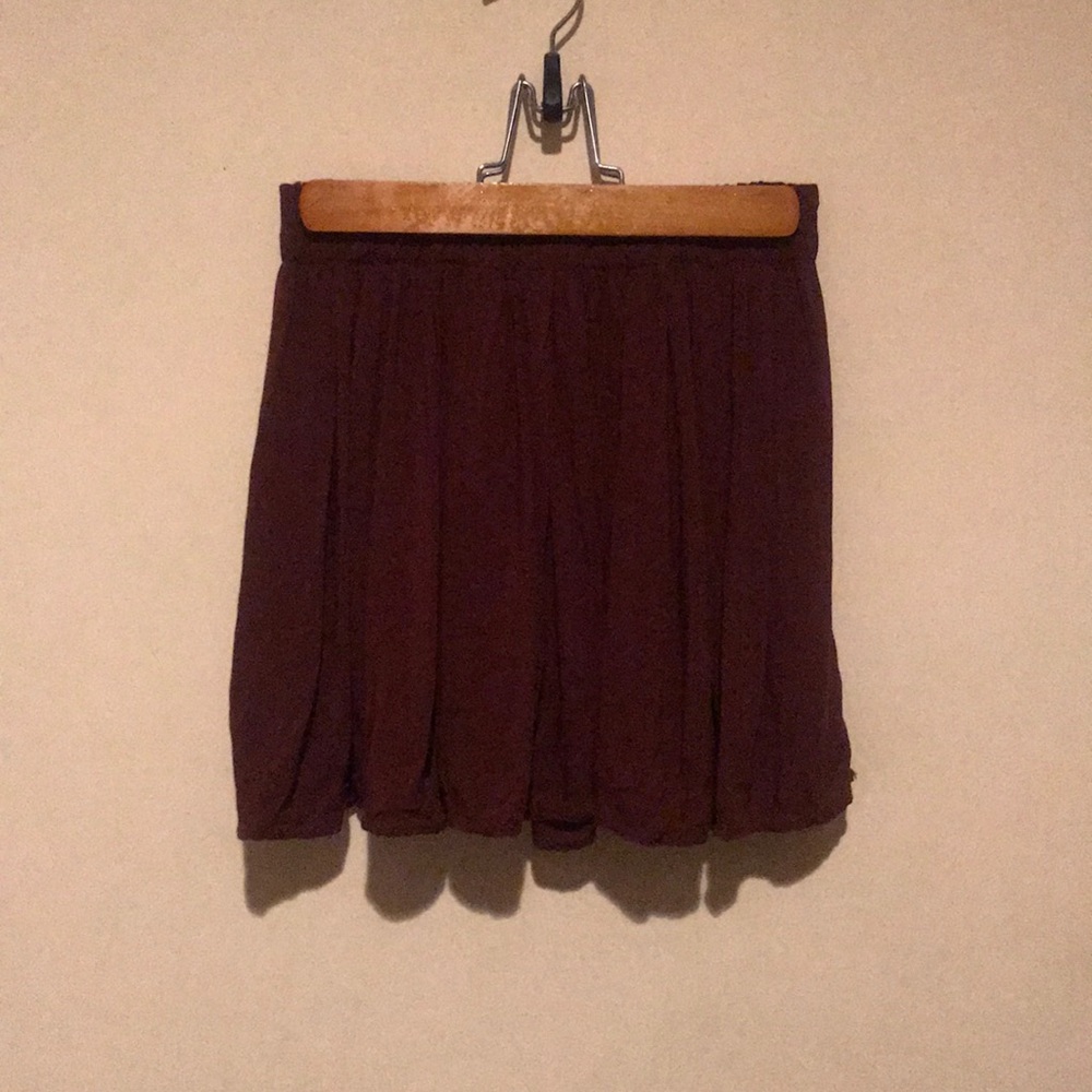 Brandy Melville skater skirt in burgundy